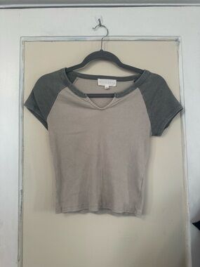 Wild Fable Two-Tone Ribbed Crop Top in Taupe and Charcoal